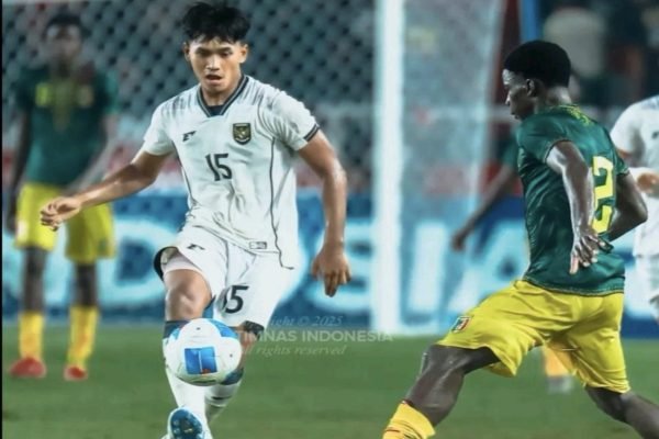 Muhammad Al Gazani saat melawan Mali. Foto: (instagram/timnasindonesia)