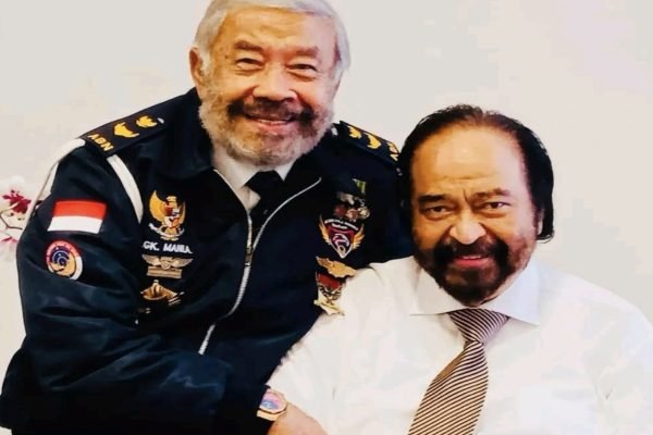 IGK Manila dan Surya Paloh. Foto: (instagram/igk_manila)
