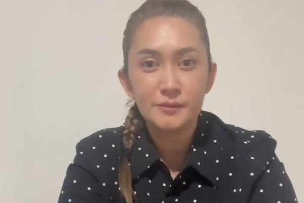 Anggota DPR RI dari Fraksi NasDem, Nafa Urbach minta maaf/Foto : Dok Instagram @nafaurbach