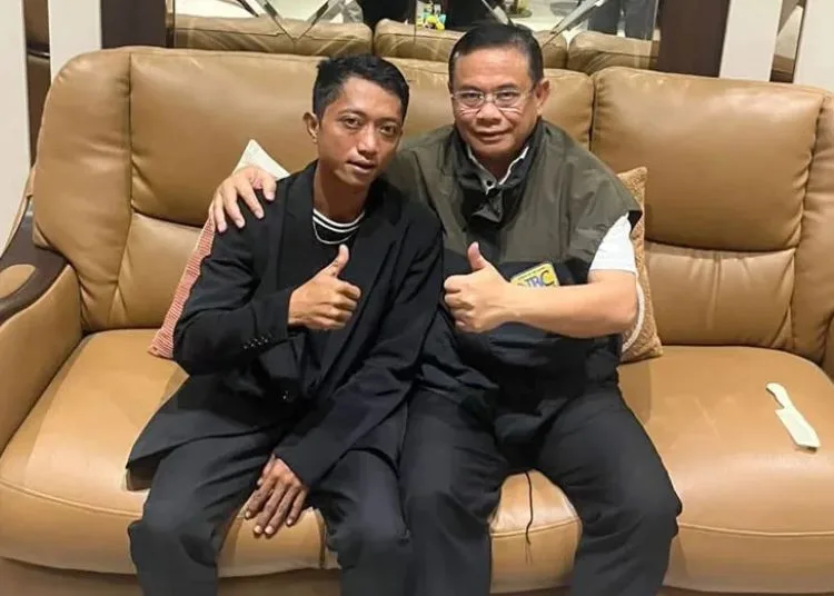 Ketua AMPB, Ahmad Husein, berdamai dengan Bupati Pati, Sudewo/Foto : Tangkapan Layar Instagram