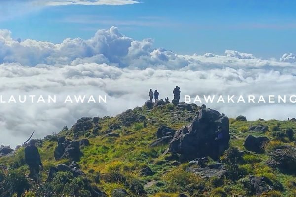 Gunung Bawakaraeng disebut sebagai gunung paling indah di Sulawesi Selatan/Foto : YouTube (Fahrul Zainuddin)
