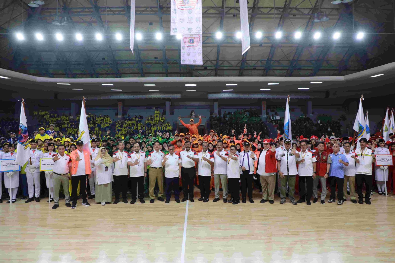 Gubernur DKI Jakarta Pramono Anung secara resmi membuka gelaran Pekan Olahraga Pelajar Provinsi (POPPROV) dan Pekan Olahraga Provinsi (PORPROV) DKI Jakarta Tahun 2025 di Gelanggang Mahasiswa Soemantri Brodjonegoro, Setiabudi, Jakarta Selatan, Senin (4/8). Foto: PPID DKI Jakarta