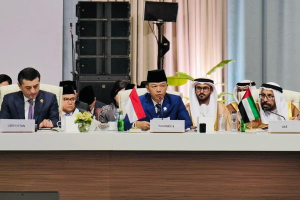 Menlu Sugiono saat menghadiri KTT Darurat di Doha, Qatar, Selasa (9/9) lalu/Foto : Dok. Kemlu RI