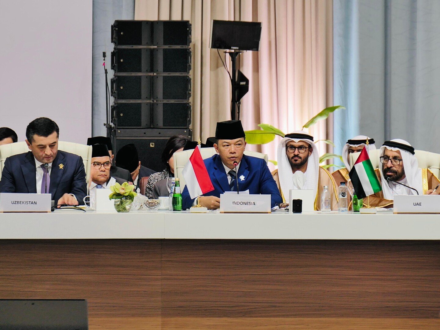 Menlu Sugiono saat menghadiri KTT Darurat di Doha, Qatar, Selasa (9/9) lalu/Foto : Dok. Kemlu RI