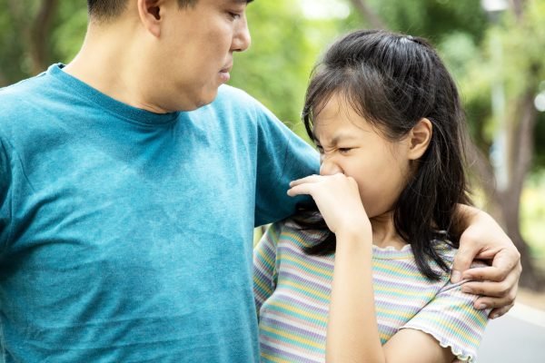 malas mandi hingga tak peduli merawat diri, disebut menjadi salah satu pertanda masalah kesehatan mental/Foto : Dok. Shutterstock