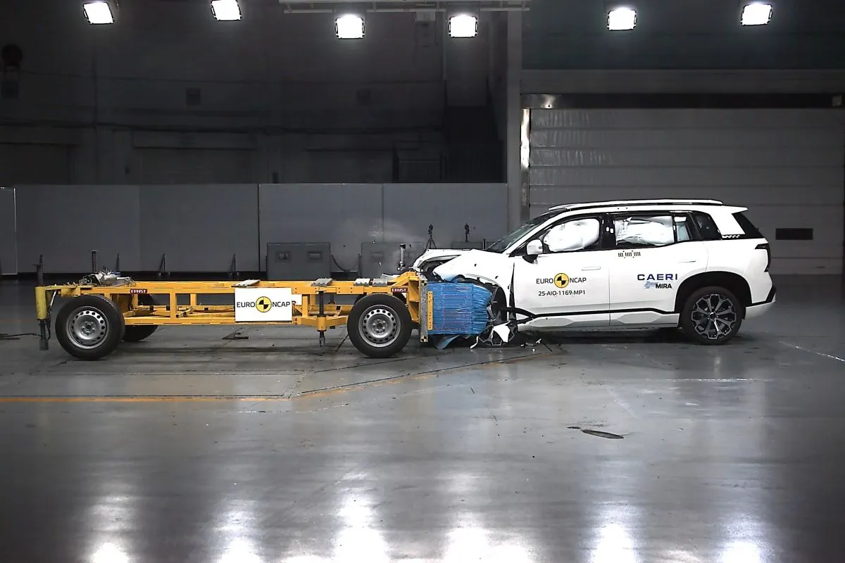 AION V, meraih skor tertinggi bintang 5 dalam pengujian keselamatan Euro NCAP 2025. Foto: dok.AION