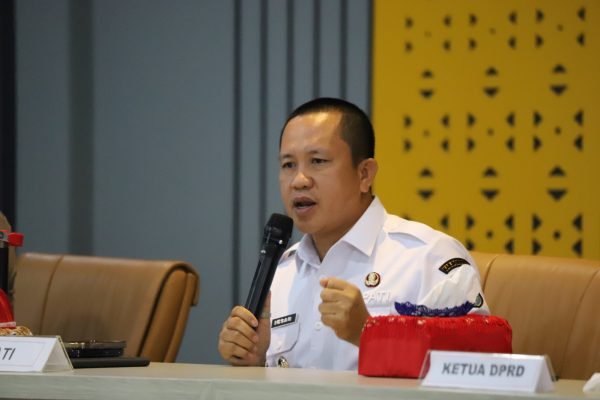 Bupati Morowali Bupati Morowali, Iksan Baharudin Abdul Rauf. Foto: MC.Morowali