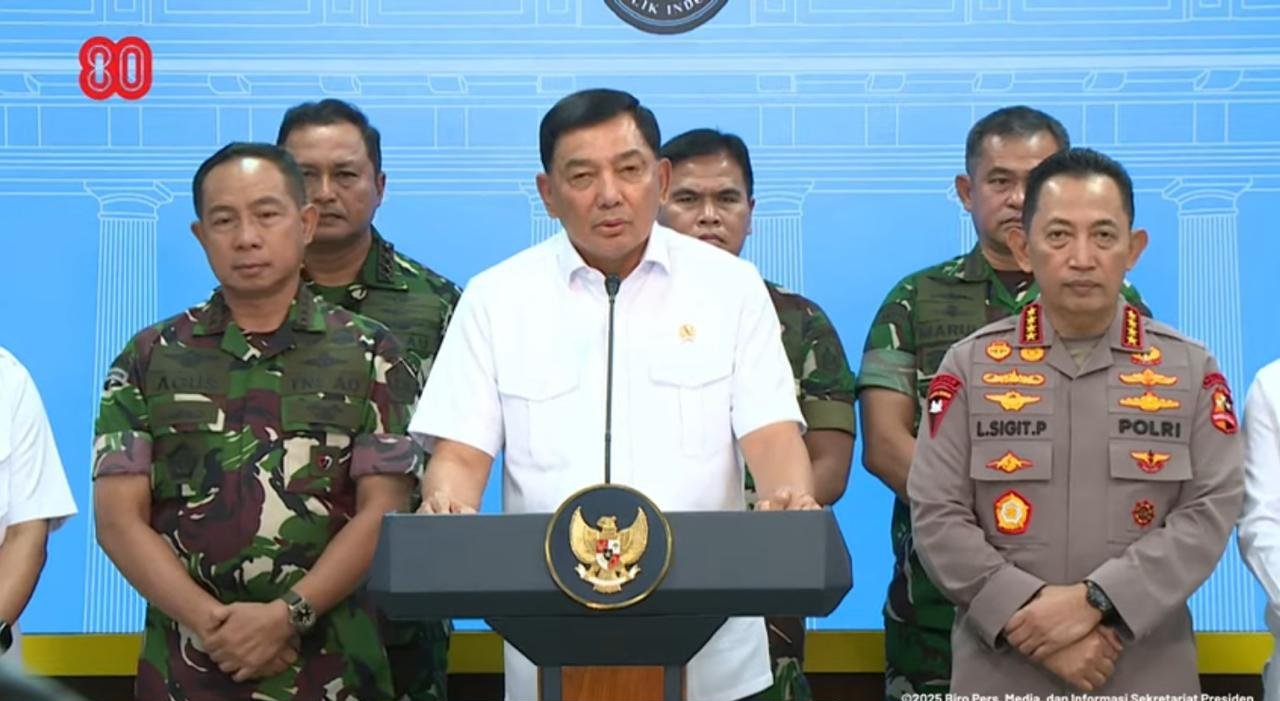 Menhan Sjafrie Sjamsoeddin saat konfrensi pers di istana/Foto : Dok Tangkapan Layar YouTube Sekretariat Presiden