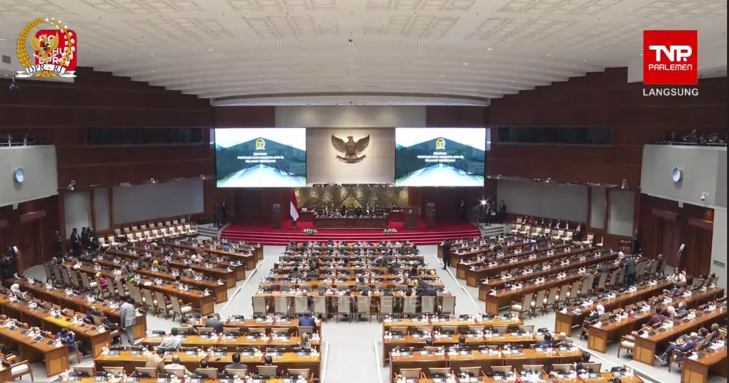 Anggota DPR RI saat sidang paripurna/Foto : Dok YouTube DPR RI