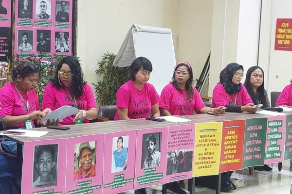Aliansi Perempuan Indonesia dalam konferensi pers di Gedung YLBHI, Jakarta Pusat, Rabu (10/9)/Foto : GP Nindya