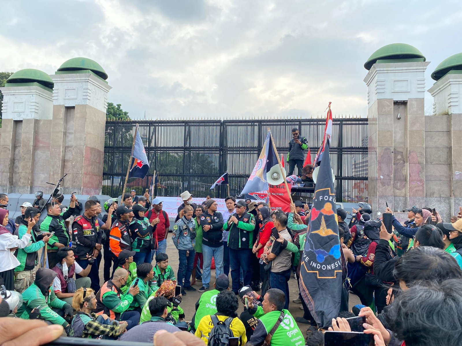 Pengemudi Ojol demo di DPR RI/Fifi Abdurahman