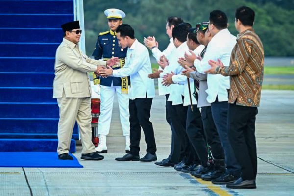 Presiden Prabowo Subianto saat tiba di Indonesia usai kunjungan kerja keluar negeri selama 6 hari/Foto Sekretariat Kabinet
