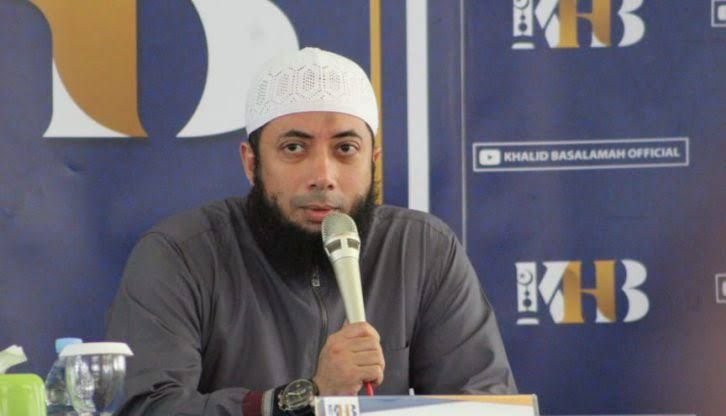 Khalid Basalamah. Foto:(Dok/Pinterest)
