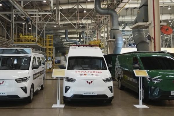 Deratan mobil wuling yang diproduksi di Indonesia. Foto: dok.Wuling