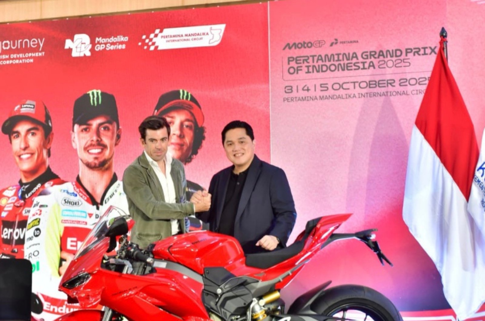 Menteri Pemuda dan Olahraga (Menpora), Erick Thohir saat konferensi pers MotoGP Indonesia 2025 di Auditorium Kemenpora, Jakarta, Senin (29/9). Foto: dok.Kemenpora