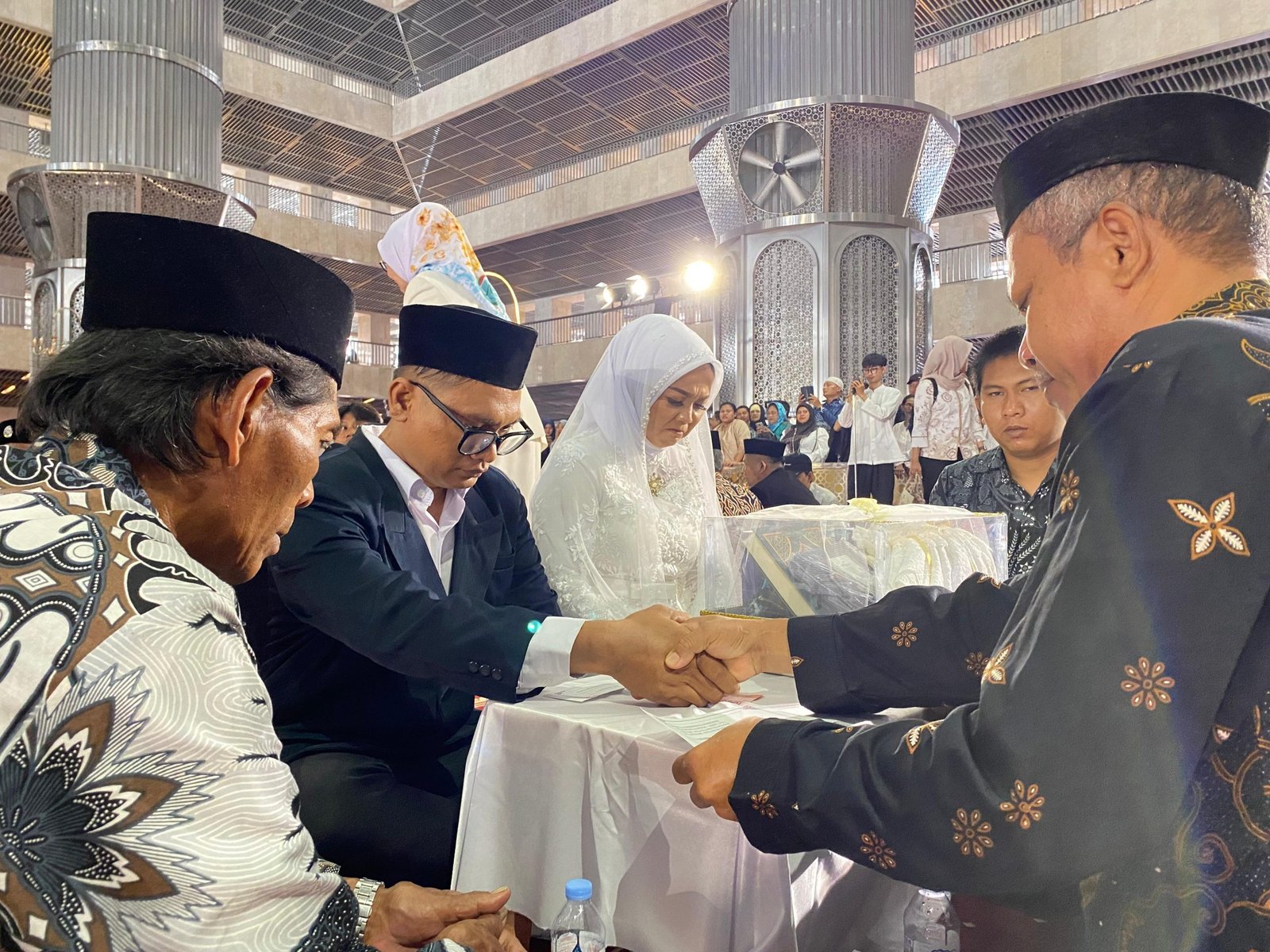 Momen ijab kabul pada acara nikah massal tahun 2025 di Masjid Istiqlal/Foto : Dok. GPriority