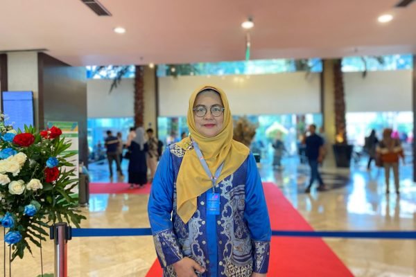 Istri Penjabat (Pj) Bupati Barito Utara, Melly Novita Gunawan di rakernas DEKRANAS 2025/Foto Fifi Abdurahman