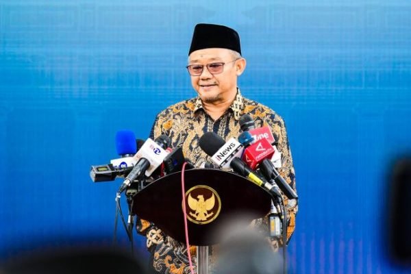 Mendikdasmen Abdul Mu'ti tegaskan program MBG akan terus berjalan meski ditemukan 4000 siswa keracunan/Foto : Dok. BPMI Setpres