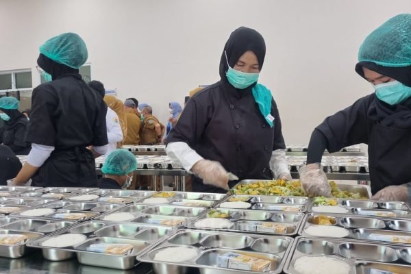 Sejumlah Anggota DPRD Kuningan diketahui memiliki Dapur MBG/Foto : Dok. Badan Gizi Nasional