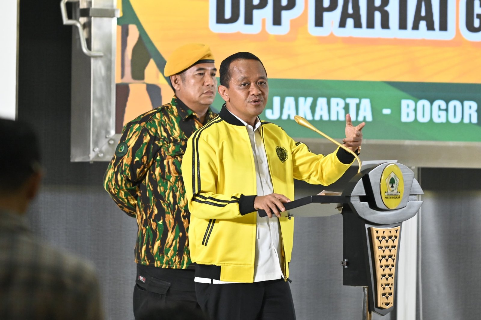 Ketua Umum Partai Golkar dan Menteri ESDM Bahlil Lahadalia mengaku tak tahu AMPG polisikan pembuat meme dirinya/Foto : Dok. DPP Partai Golkar