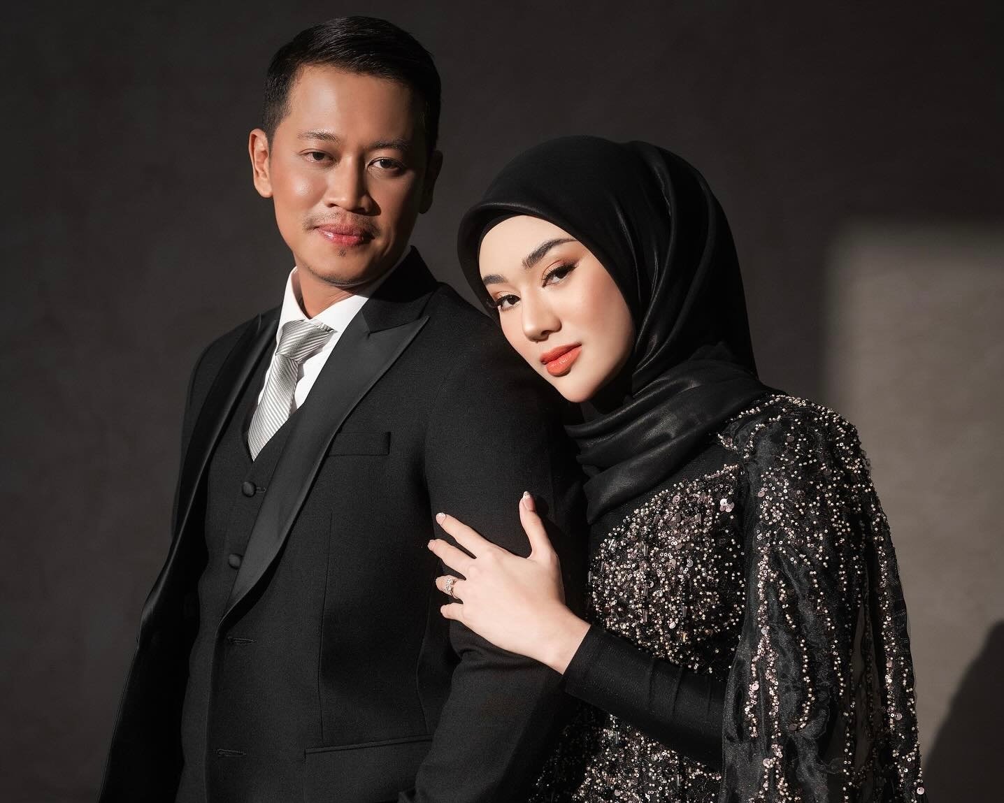 Selebgram Clara Shinta bersama sang suami, Muhammad Alexander Assad atau Lxa/Foto Intagram Clara Shinta