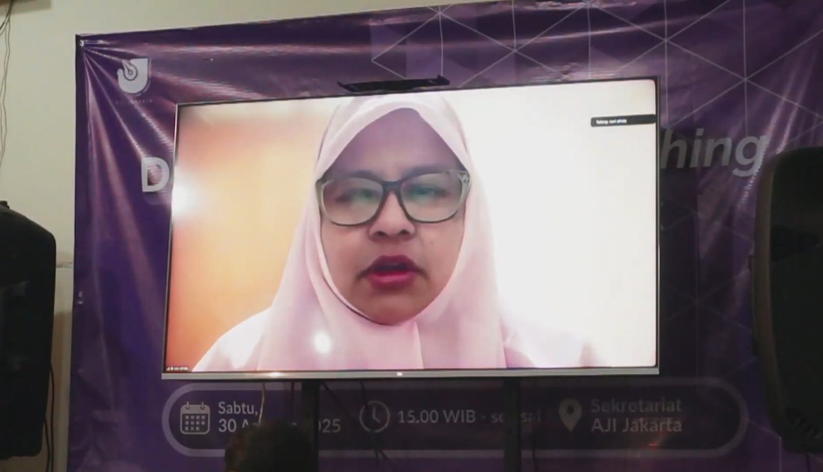 Ketum AJI Indonesia Nany Afrida, menyoroti gugatan yang dilayangkan Menteri Pertanian (Mentan) Amran Sulaiman kepada Tempo/Foto : Dok. Tangkapan Layar YouTube (AJI Jakarta)