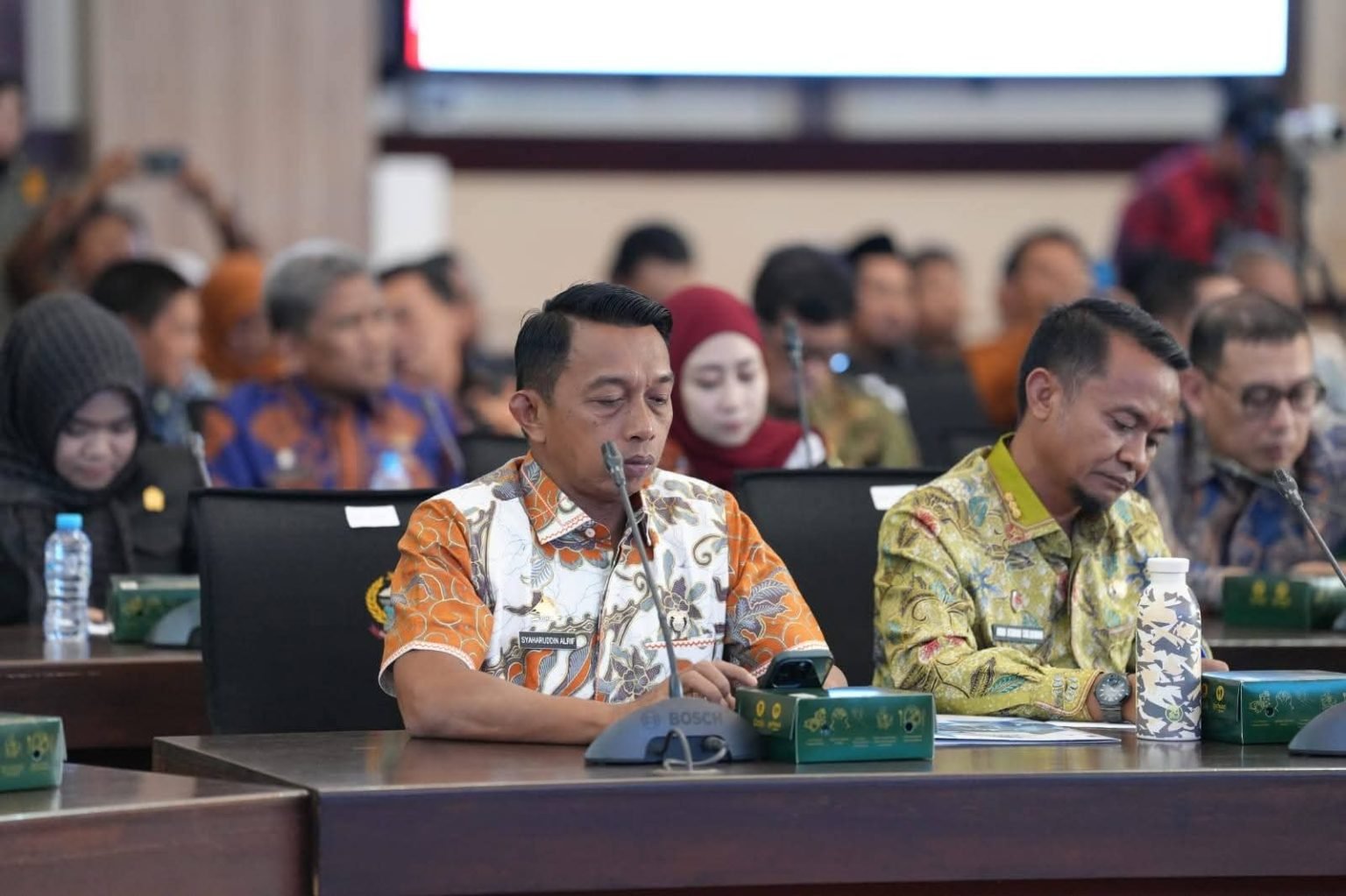 Pemerintah Kabupaten Sidenreng Rappang (Sidrap), Kabupaten Enrekang, dan Pemerintah Kota Banjarmasin menjalin kerja sama dalam hal suplai dan distribusi bahan pokok — terutama beras dan telur. Foto: dok.pribadi