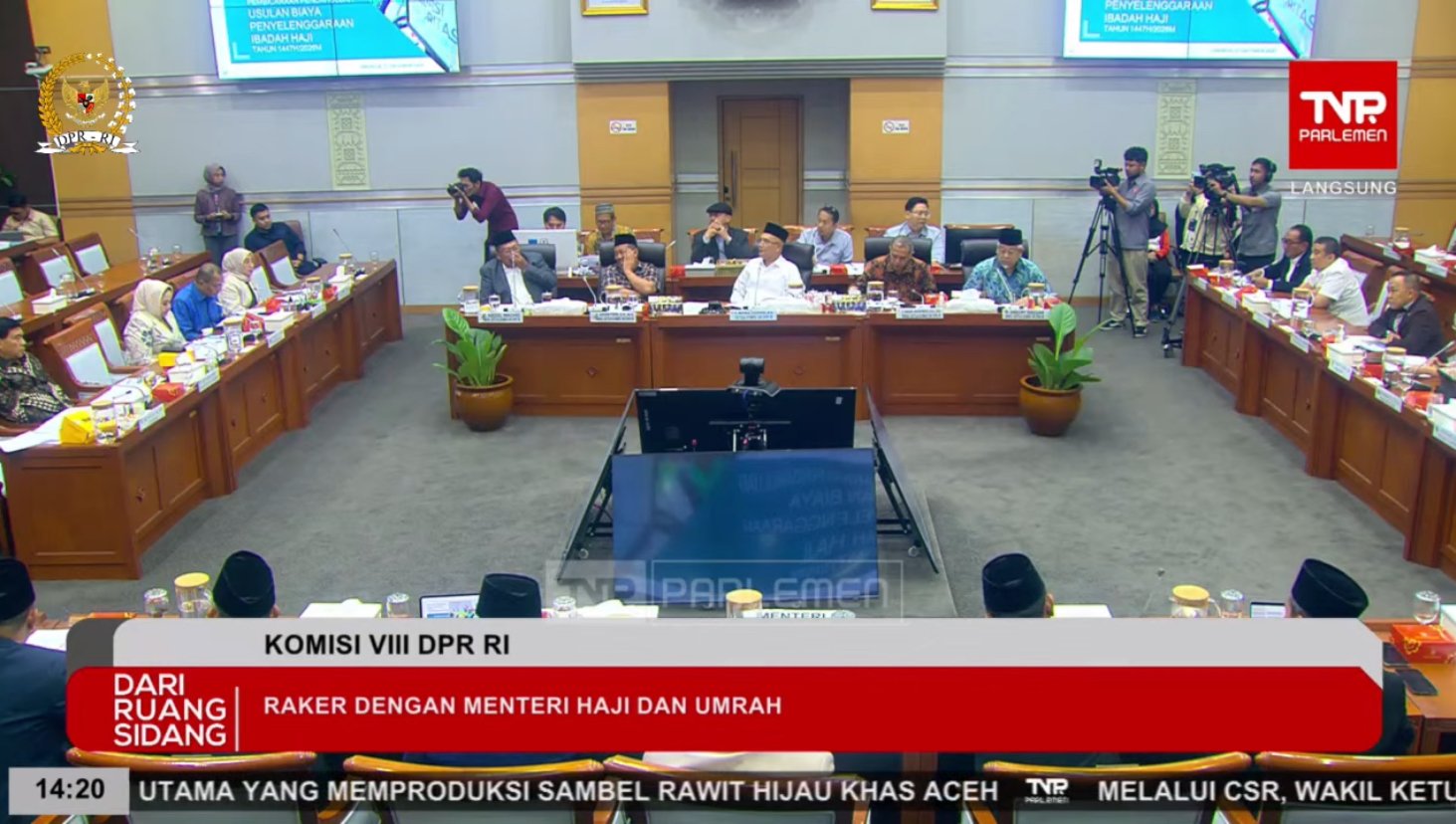Rapat kerja Kementerian Haji dan Umrah bersama Komisi VIII DPR RI/Foto Tangkapan Layar YouTube DPR RI