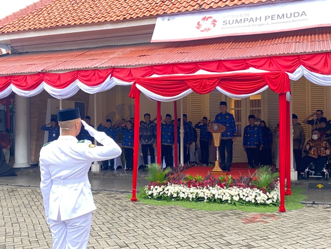 Menteri Kebudayaan (Menbud) Fadli Zon menjadi inspektur Upacara Peringatan Hari Sumpah Pemuda ke-97 di Museum Sumpah Pemuda, Jakarta Pusat, Selasa (28/10)/Foto Fifi Abdurahman