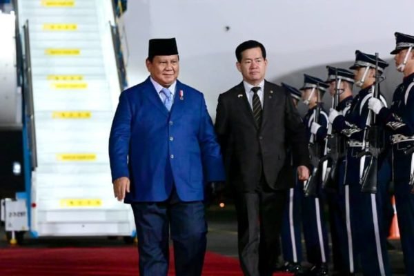 Presiden Prabowo Subianto tiba di Korea untuk menghadiri KTT Asia-Pacific Economic Cooperation (APEC) 2025/Foto BPMI Setpres