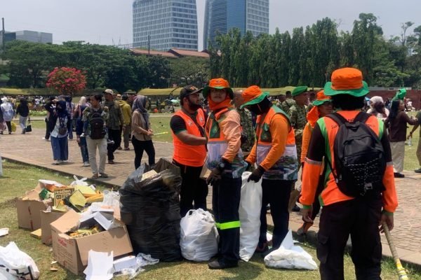 Sebanyak 126,65 ton sampah yang diangkut Dinas LH DKI Jakarta usai perayaan HUT ke-80 TNI/Foto Humas Dinas LH DKI