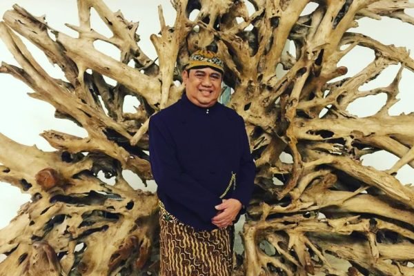Dalang Ki Anom Suroto, wafat di usia 77 tahun. Foto: instagram/anomsuroto48