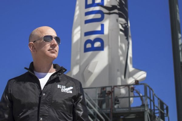 Prediksi Jeff Bezos: Jutaan Orang Akan Tinggal di Luar Angkasa Pada 2045/Foto : Dok. Space