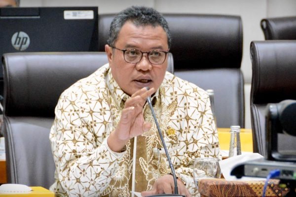 Wakil Ketua Komisi VII DPR RI, Lamhot Sinaga, ungkap ada dugaan monopoli pada industri film dan bioskop nasional/Foto : Dok. Fraksi Golkar