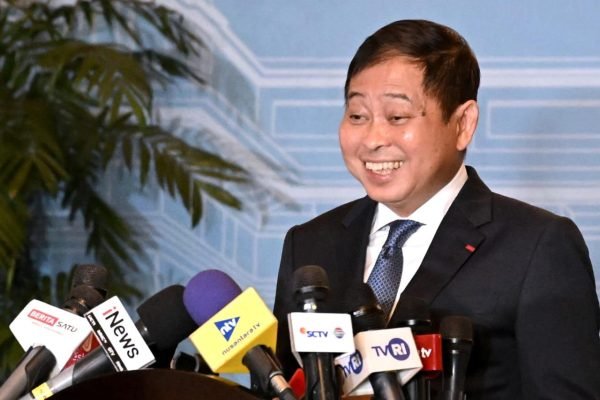 Menteri Perhubungan RI periode 2014–2016, Ignasius Jonan usai bertemu Presiden Prabowo Subianto di Istana Merdeka, Jakarta Pusat, Senin (3/11)/Foto BPMI Setpres