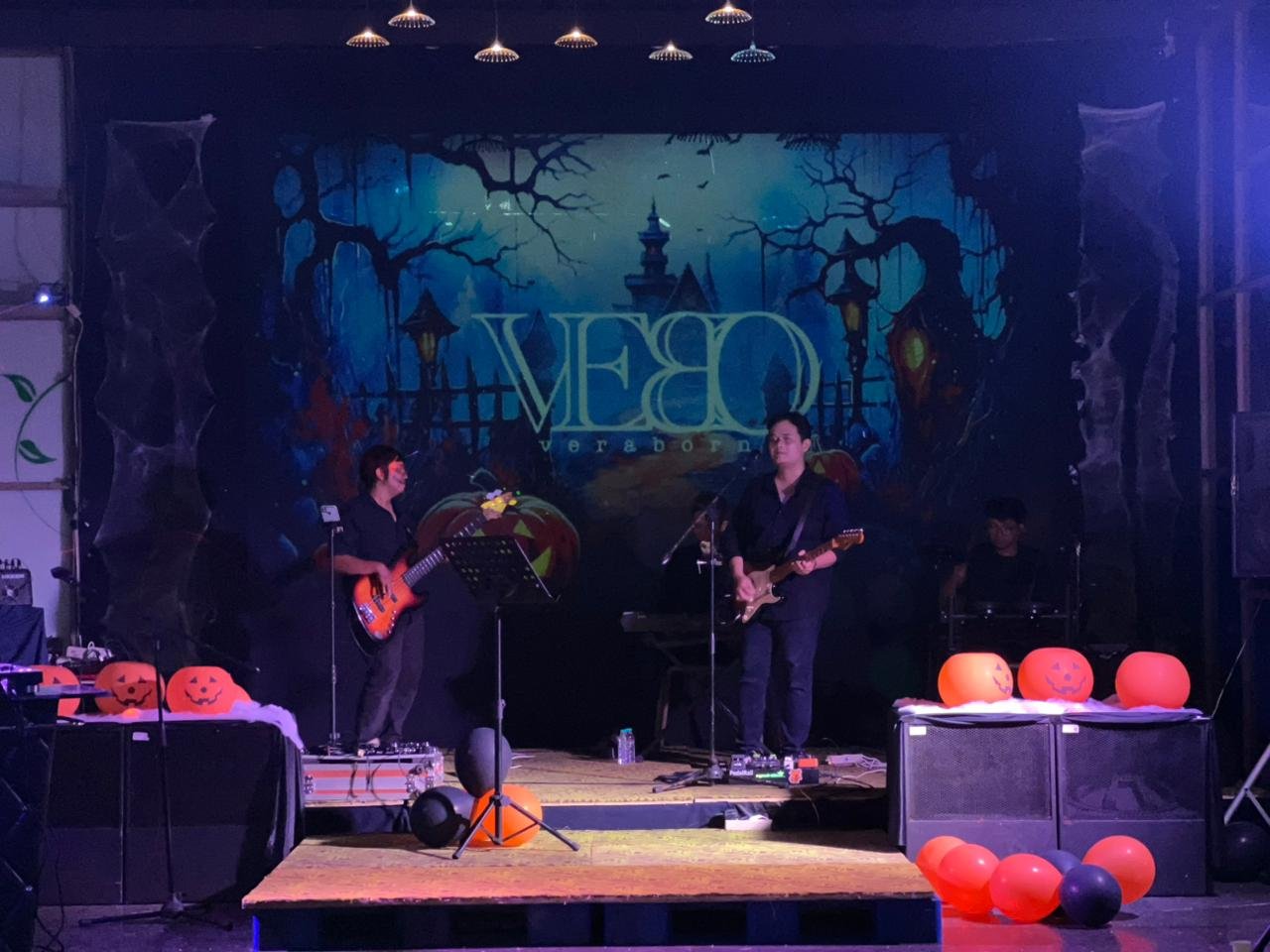 Lewat HALLOWDUT, Exito Lounge & Bar Rayakan Halloween Bernuansa Dangdut/Foto : Exito Lounge & Bar