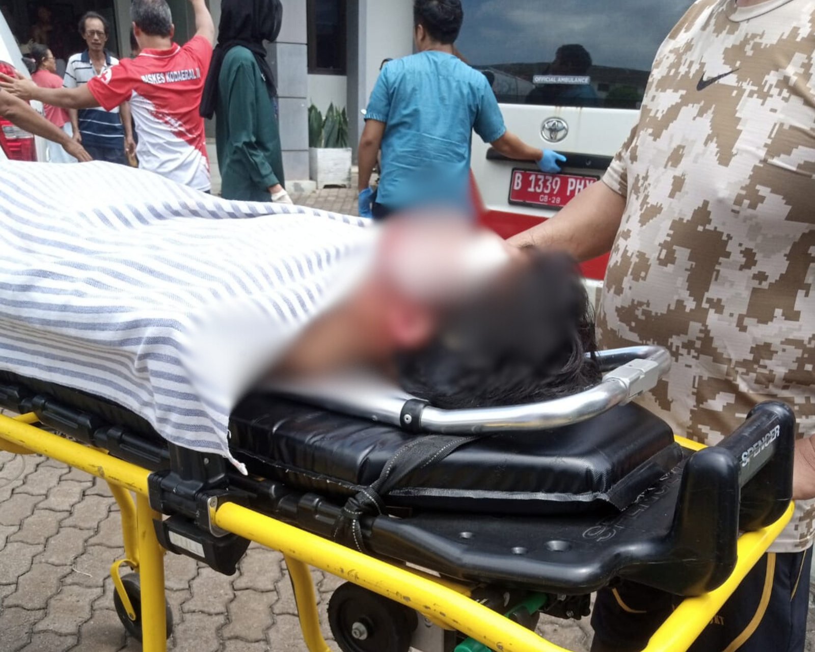 Salah satu korban ledakan di SMA 72 Kelapa Gading, Jakarta. Foto: dok.pribadi