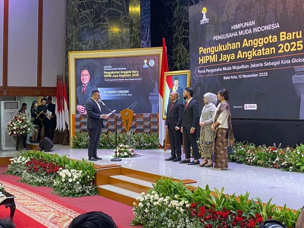 HIPMI Jaya Angkatan 2026 resmi di kukuhkan di Balai Kota Jakarta Pusat, Rabu (12/11)/Foto Fifi Abdurahman