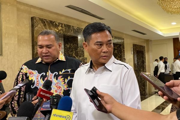 Kabidyanmas Baintelkam Polri, Kombes Pol Yosef Sriyono Joko Handono, dalam acara peluncuran hasil Survei Kepuasan Masyarakat (SKM) Layanan SKCK tingkat Polres/Polresta tahun 2025 di Jakarta Pusat, Senin (24/11)/Foto Fifi Abdurahman