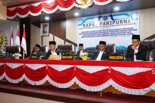 Rapat paripurna DPRD Kabupaten Pulau Morotai/Foto DPRD Kabupaten Pulau Morotai