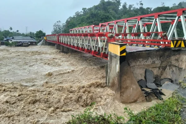 Empat wilayah kabupaten/kota di Provinsi Sumatera Utara—Sibolga, Tapanuli Utara, Tapanuli Tengah, dan Tapanuli Selatan, dilanda bencana banjir dan longsor/Foto BNPB
