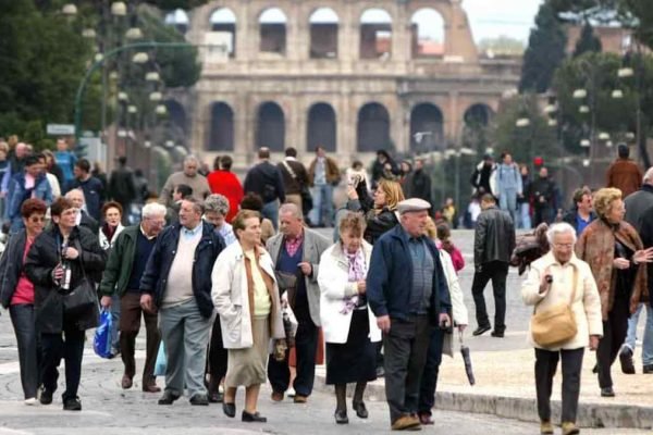 Angka Kelahiran Semakin Menurun, Italia Krisis Demografi!/Foto : Dok. Depositphotos