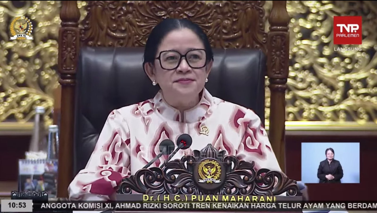 Ketua DPR RI, Puan Maharani Rapat Paripurna di kompleks parlemen, Jakarta, Selasa (18/11). Foto: Tangkapan layar Youtube/DPR RI
