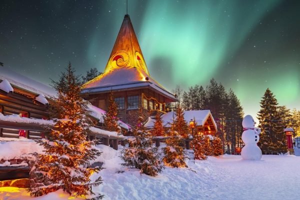 Rovaniemi di Finlandia disebut sebagai kampung halaman resmi Santa Claus/Foto : Dok. Forbes