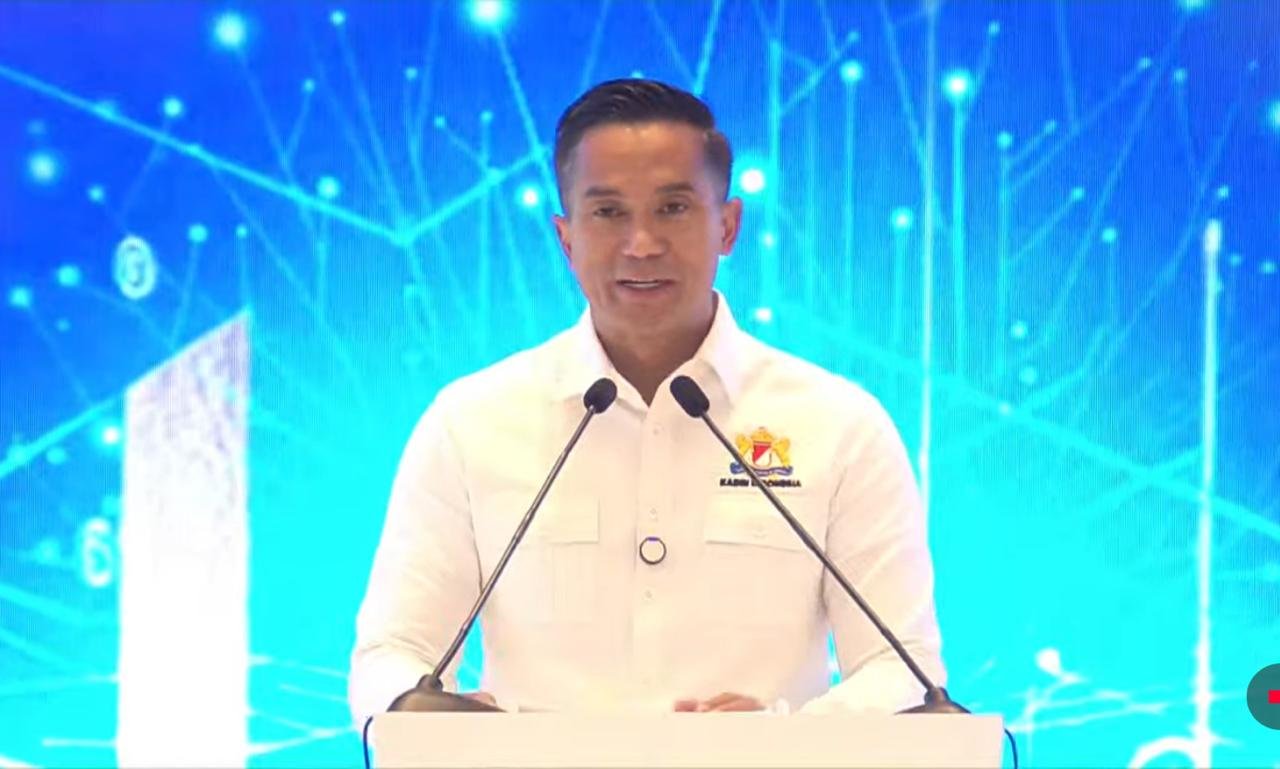 Ketua Umum Kadin Indonesia, Anindya Bakrie dalam acara Rapimnas 2025/Foto tangkapan layar YouTube Kadin Indonesia