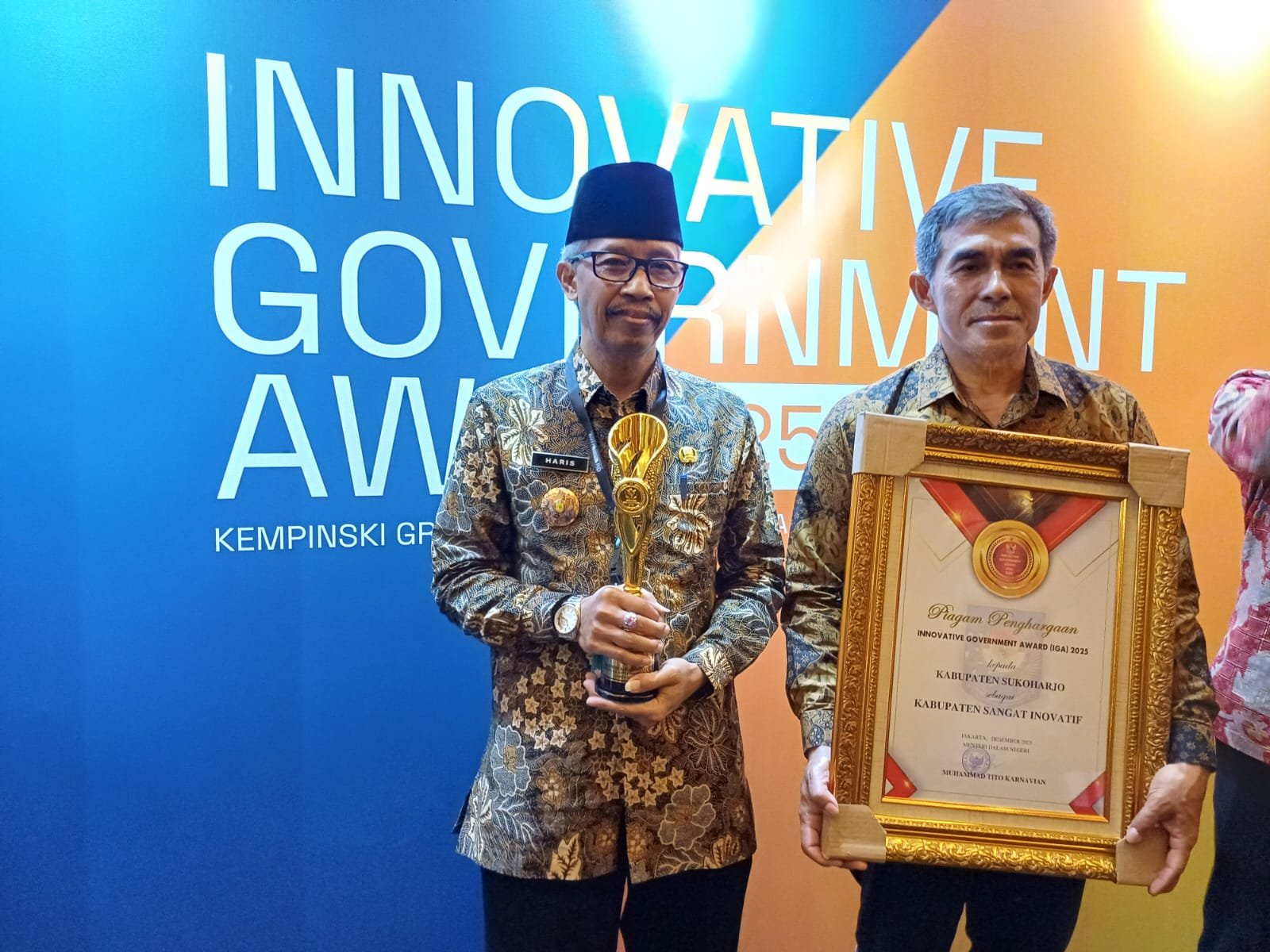 Sekertaris Daerah Sukoharjo Abdul Haris Widodo usai menerima penghargaan Innovation Government Award 2025 di Jakarta, Rabu (10/12). Foto: GPriority/Dimas A Putra