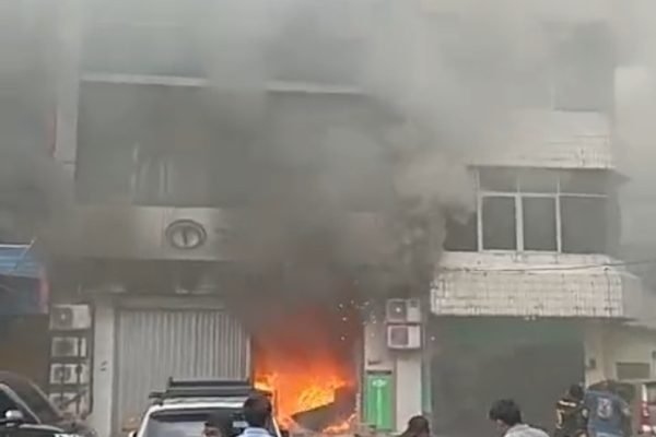 Kebakaran melanda ruko Terra Drone di Jalan Suprapto, Kelurahan Cempaka Baru, Kecamatan Kemayoran, Jakarta Pusat, Selasa (9/12)/Foto Istimewa