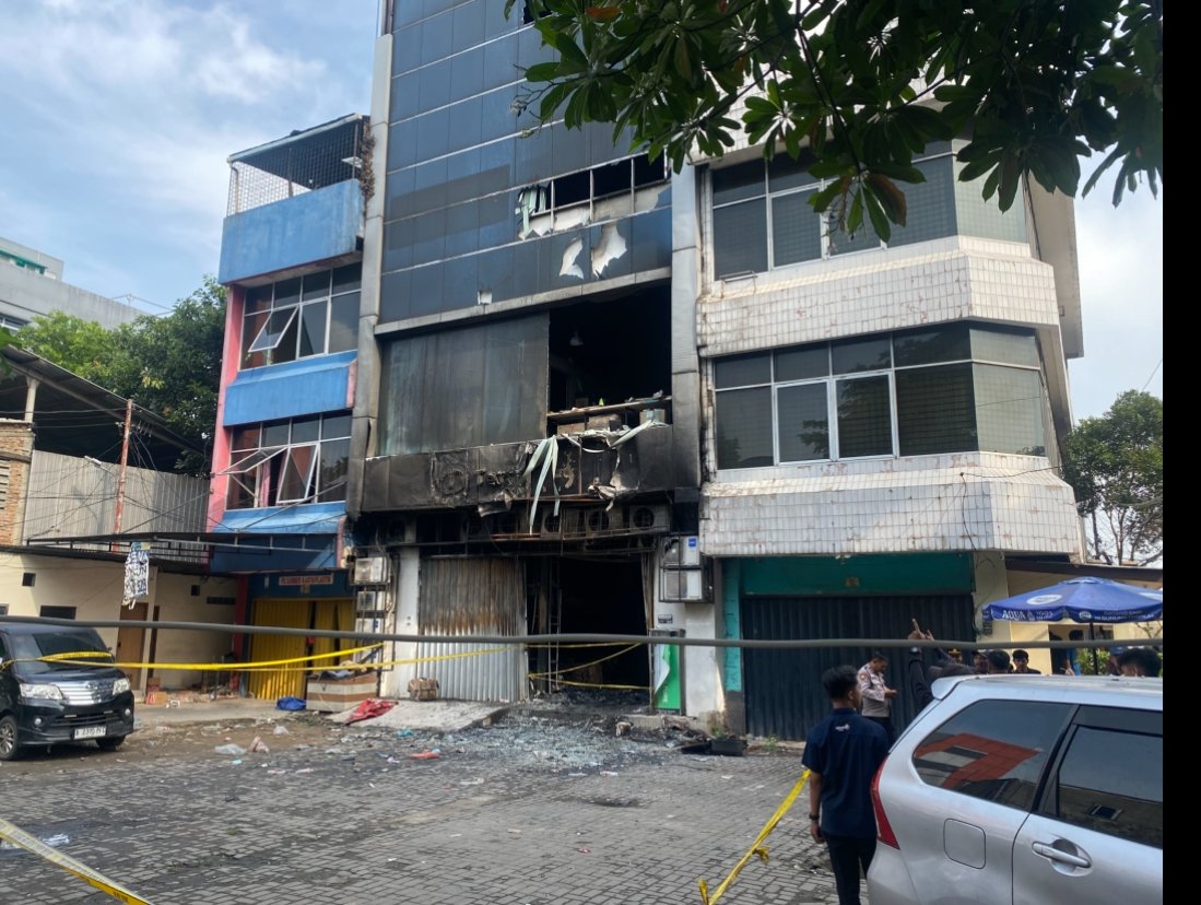 Gedung di PT Terra Drone Indonesia, Jalan Letjen Soeprapto, RT 01/RW 02, Kelurahan Cempaka Baru, Jakarta Pusat, yang alami kebakaran pada Selasa (9/12)/Foto Fifi Abdurahman