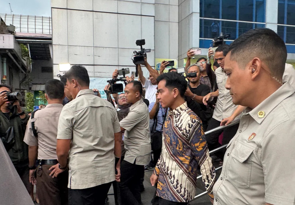 Wapres Gibran Rakabuming Raka jenguk korban kecelakaan mobil MBG/Foto Wapres RI
