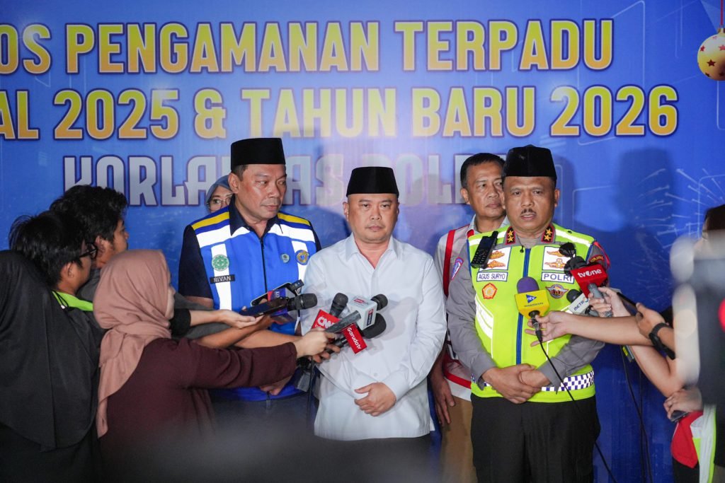 Kemenhub bersama Korlantas Polri, Jasa Marga, dan Jasa Raharja usai pantau arus mudik Nataru, Kamis (25/12)/Foto Korlantas Polri
